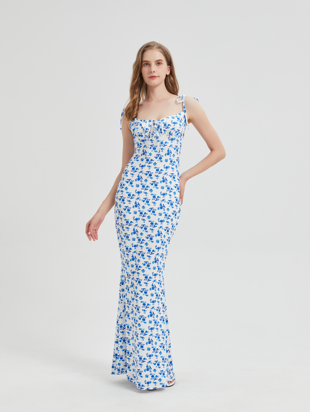 Charlotte Floral Maxi Sundress, Blue / L
