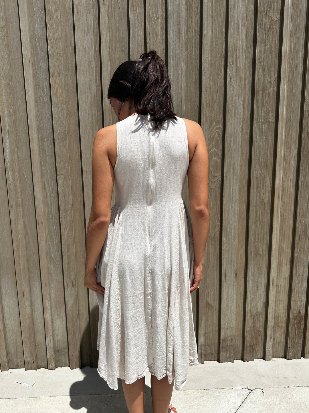 Sara Linen Midi Dress Dianara Sara Linen Midi Dress Dianara